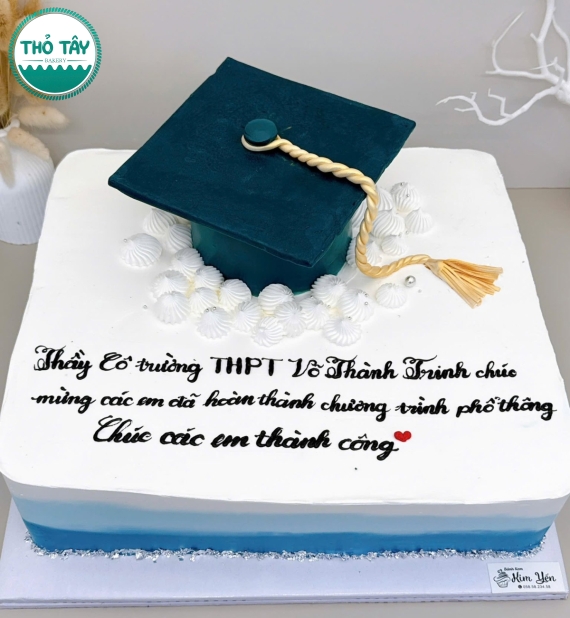 Bánh kem hình vuông tặng thầy ,cô giáo 20/11