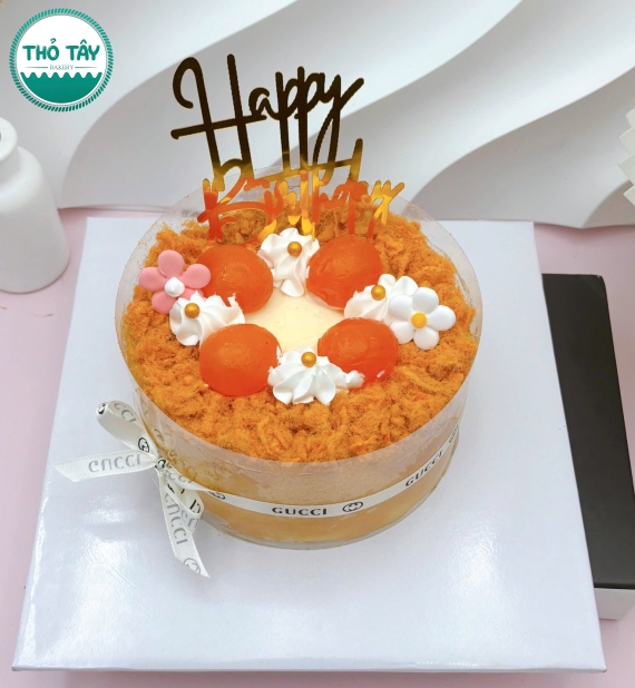 Bánh bông lan trứng muối tặng bạn thân