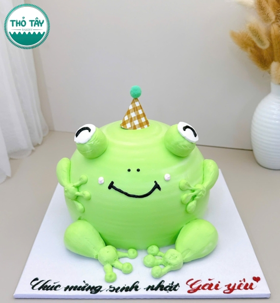 Bánh Kem tạo hình con ếch dành cho bé gái 