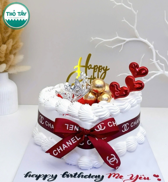 Bánh Kem Trái Tim dành cho nữ tọne đỏ