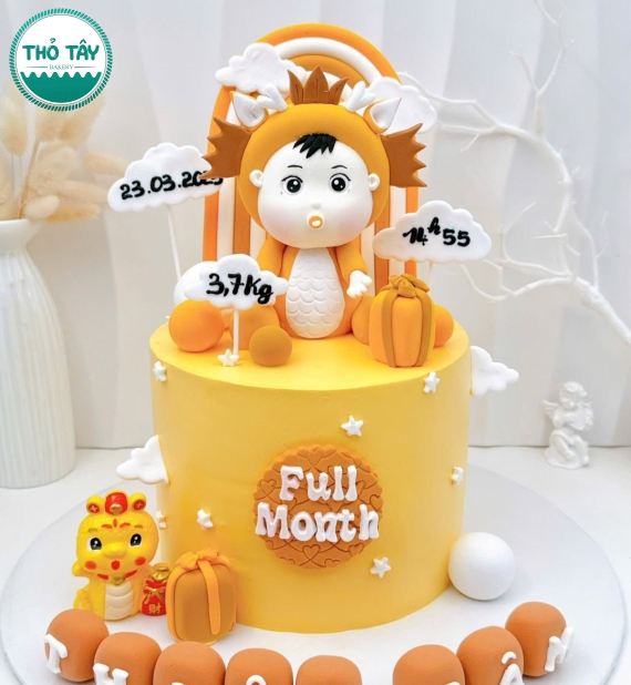 Bánh Kem thôi nôi dành cho bé trai tuổi rồng tone cam