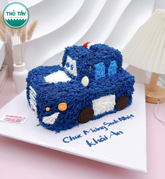 Bánh sinh nhật ô tô cho bé trai