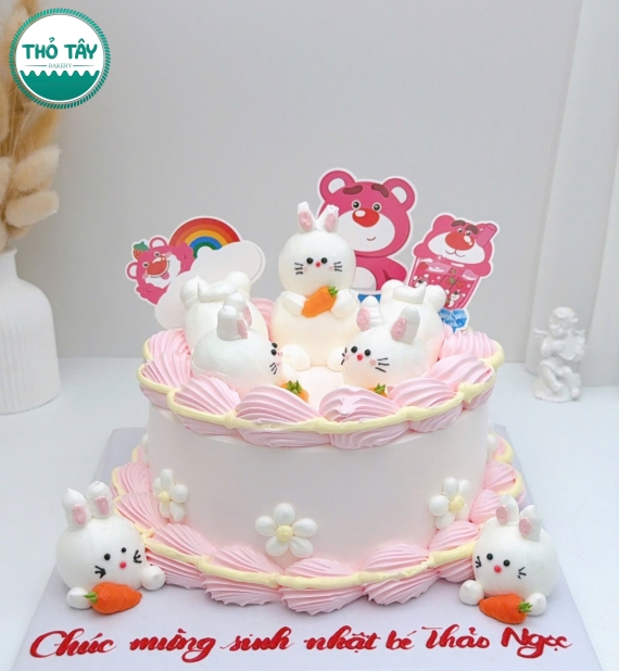 Bánh Kem gấu dâu xinh dành cho bé gái