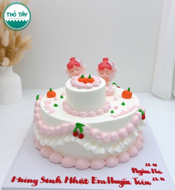 Bánh kem dành cho 2 công chúa nhỏ