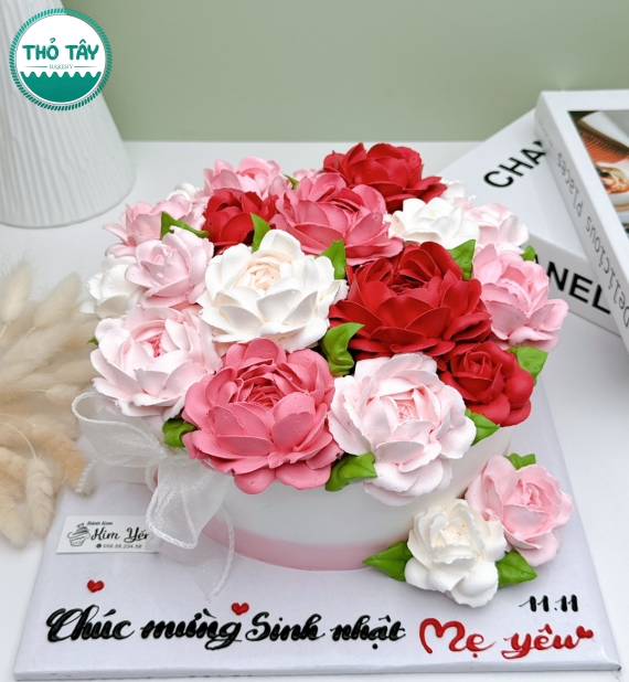 Bánh Kem mừng ngày 8/3 tặng vợ yêu