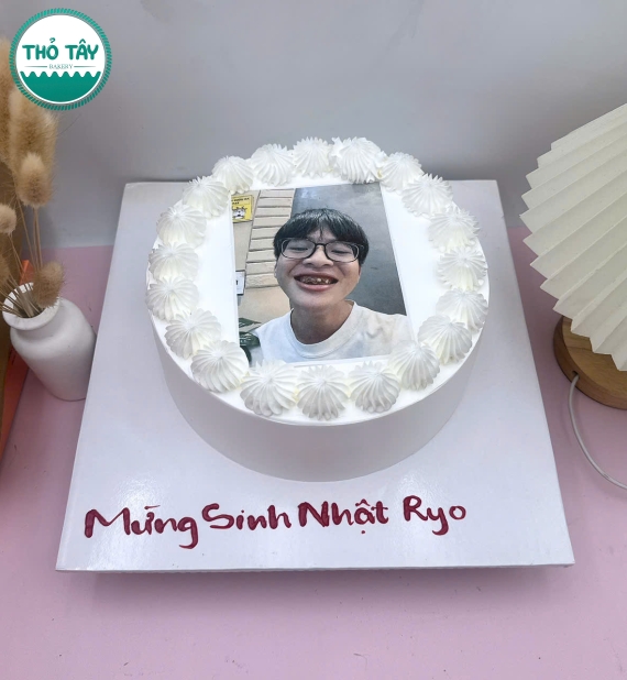 Bánh Kem in hình bạn thân