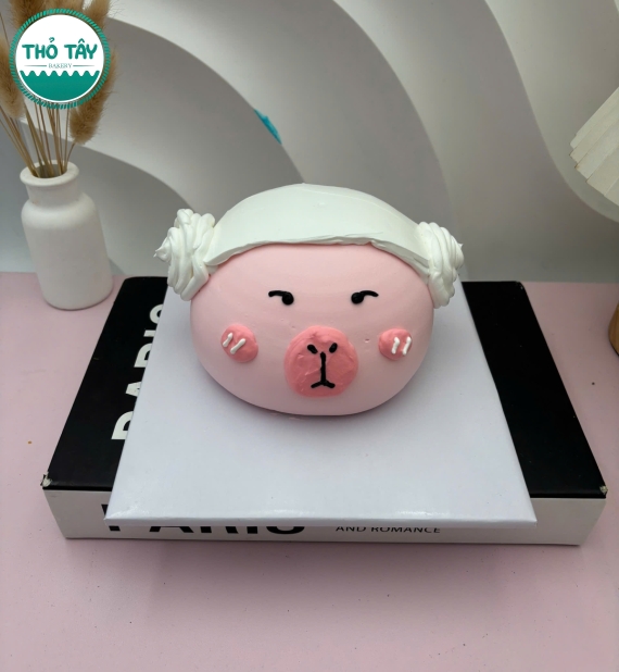 Bánh Kem tạo hình heo hồng cho bé gái-bánh kem cần thơ