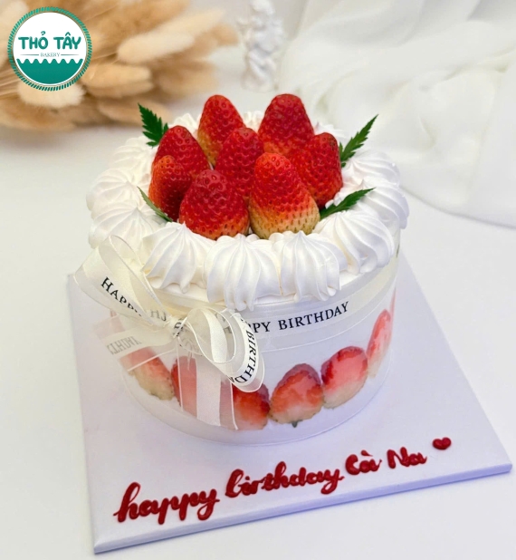 Bánh Kem trái cây mix dâu tây