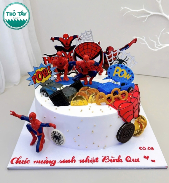 Bánh kem dành cho bé trai yêu thích người nhện 2025