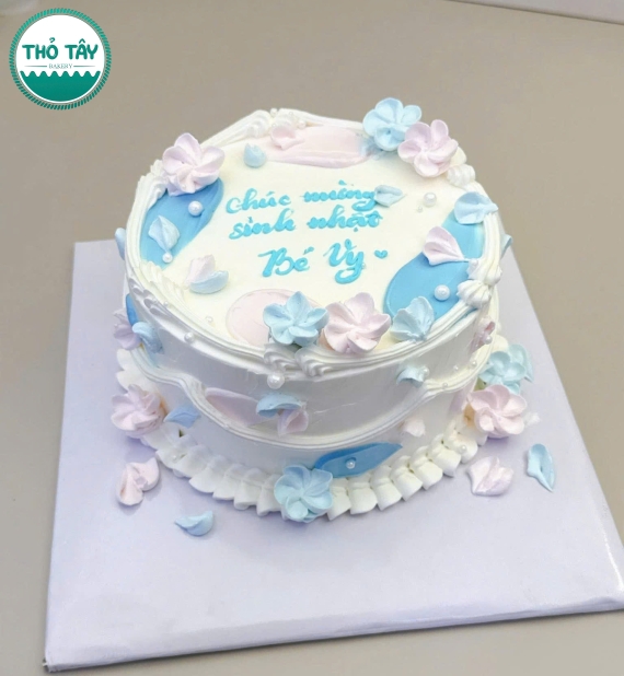 Bánh kem style hàn quốc kèm hoa nhí đẹp