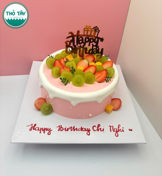 Bánh Kem trái cây dành tặng nữ mẫu bánh làm theo yêu cầu