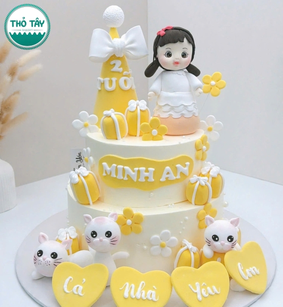 Bánh thôi nôi mẫu đẹp dành cho bé gái