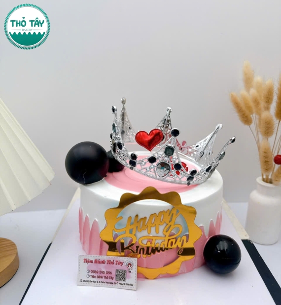 Bánh Kem dành cho nữ trang trí mẫu theo yêu cầu 