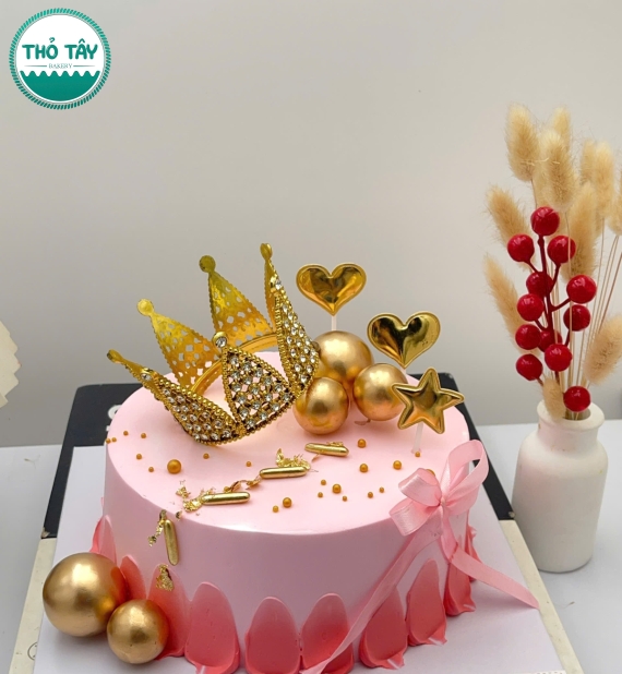 Bánh Kem tone hồng xinh ở Thỏ Tây