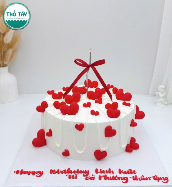 Bánh Kem dành tone đỏ tặng nữ