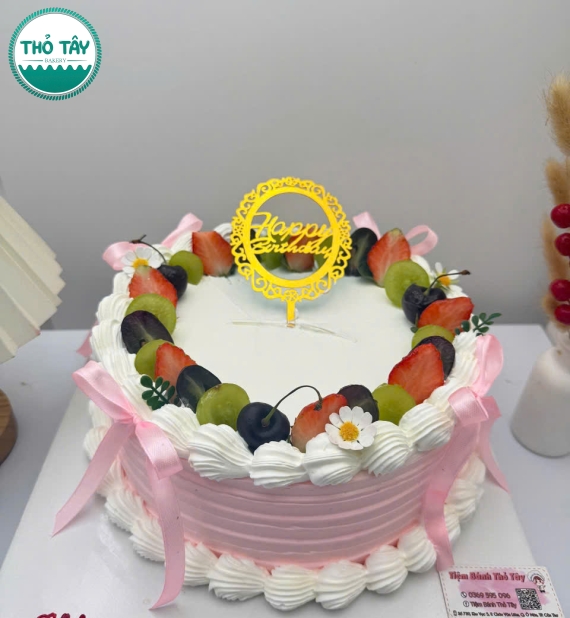 Bánh Kem trái cây mừng sinh nhật lớp học