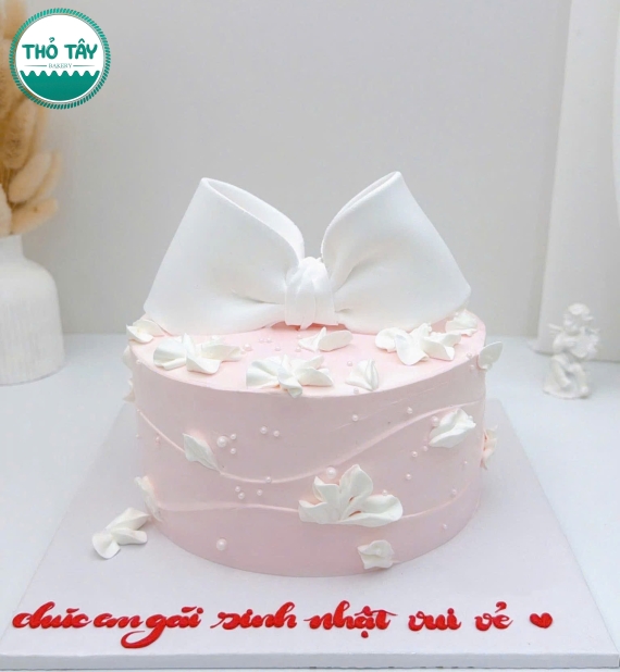 Bánh kem style Hàn Quốc tạo hình nơ xinh dành cho nữ