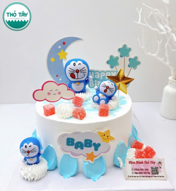 Bánh kem đô rê mon cho bé trai