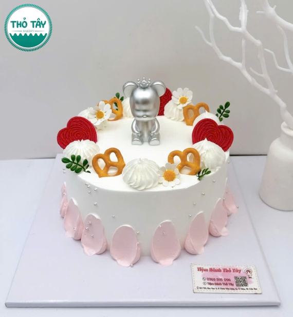 Bánh Kem dành nữ mẫu bánh làm theo yêu cầu