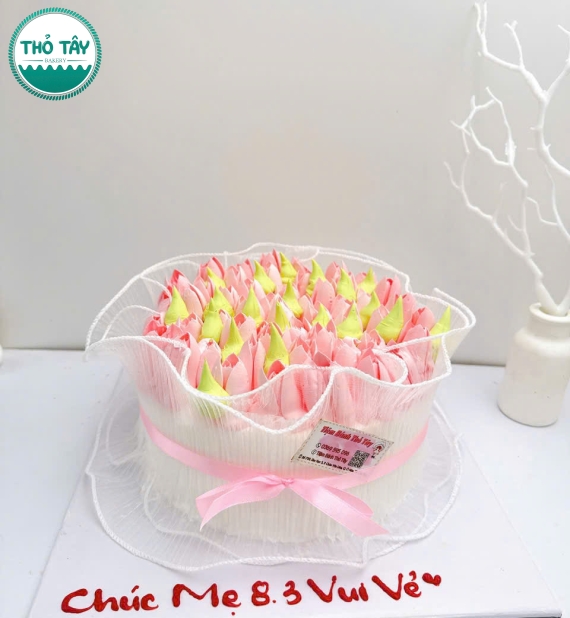 Bánh Kem dành cho mẹ mẫu hoa tulip 