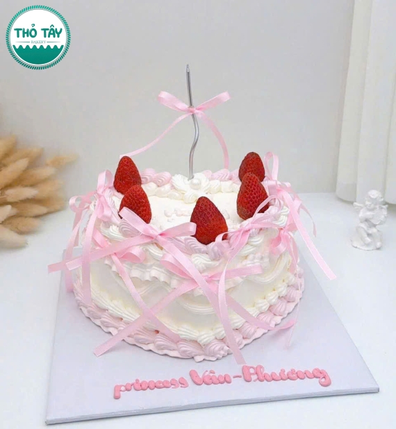 Bánh Kem trái cây tặng bạn thân trái tim