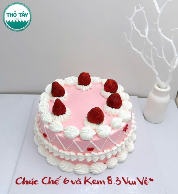 Bánh Kem trái cây tặng hot tại Long Hưng