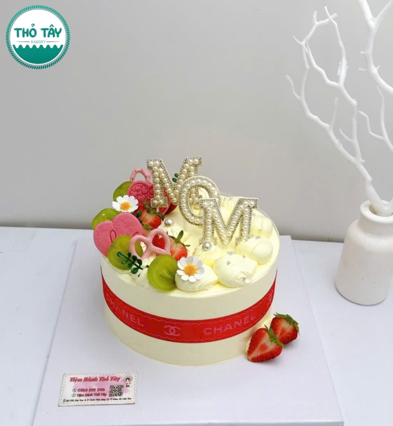 Bánh Kem trái cây hot tại  Long Hưng