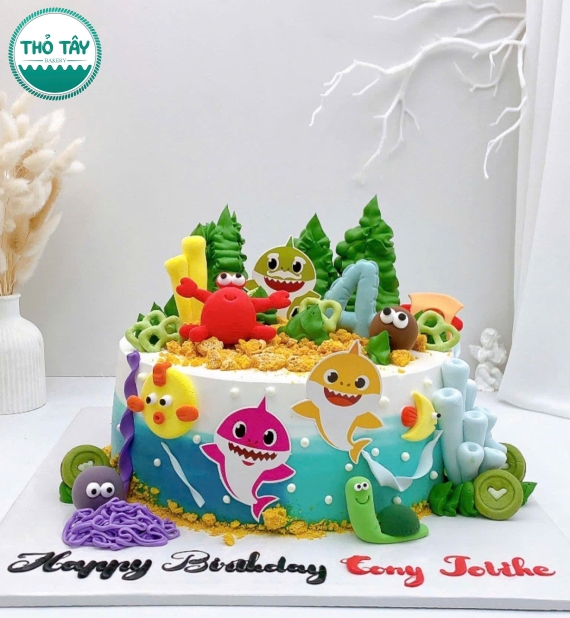 Bánh kem dành cho bé trai mẫu bánh yêu thích baby shark
