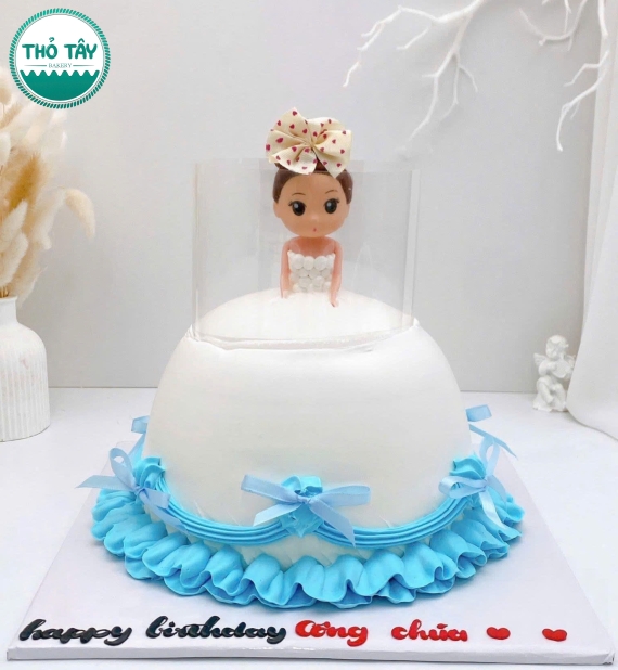 Bánh kem dành cho bé gái hot váy chảy công chúa