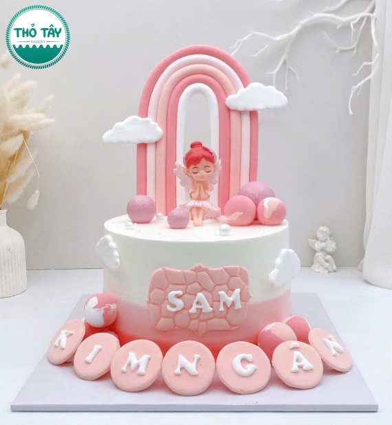 Bánh Kem thôi nôi dành cho bé gái tone hồng hot