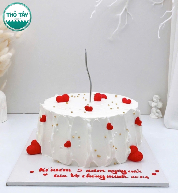 Mẫu bánh kem tặng kỉ niệm ngày cưới siêu hot 