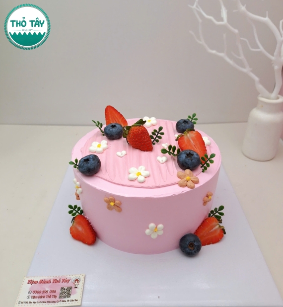 Bánh Kem trái cây dành tặng cho bé gái 