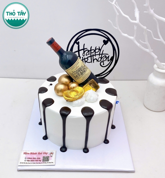 Bánh kem dành cho nam kết hợp socola mix phụ kiện theo yêu cầu