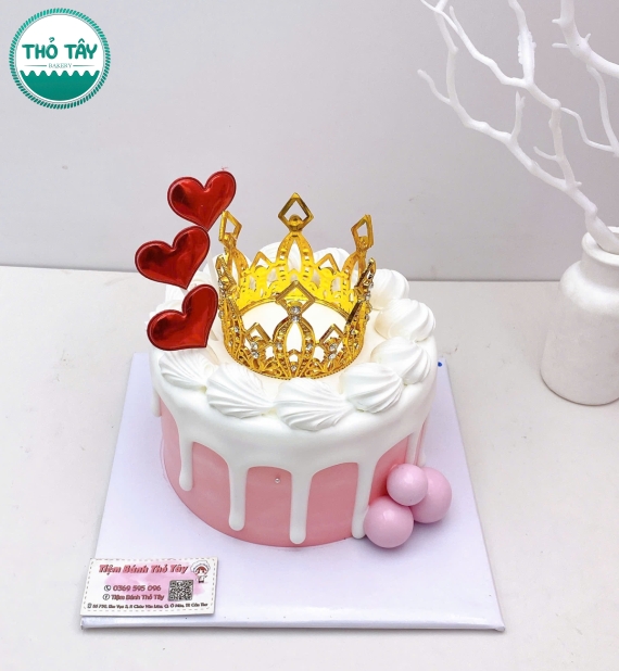 Bánh Kem Tone Hồng Hot Trend 2026 Long Thới