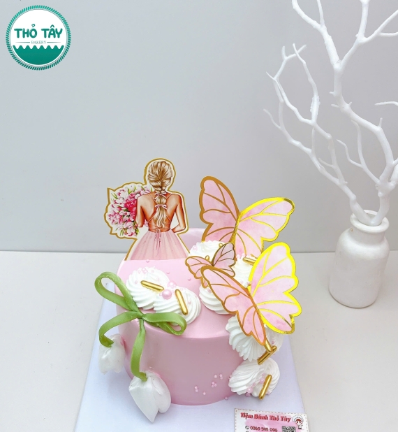 Bánh Kem Thiết Kế Riêng Cho Nữ Trend 2026 Long Thới