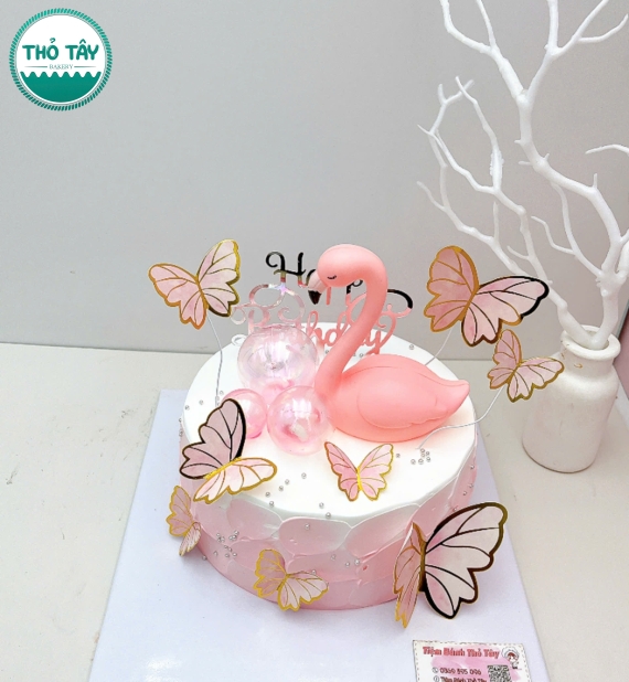 Bánh Kem chúc mừng sinh nhật tone hồng theo yêu cầu