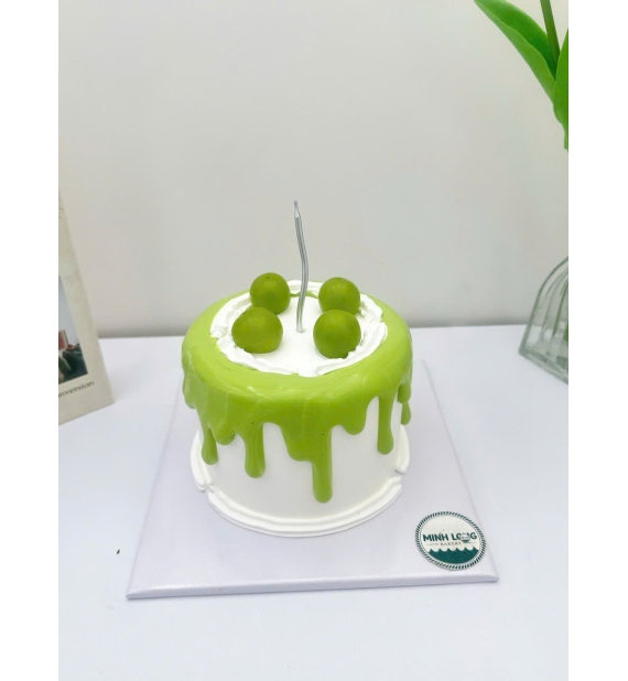 Bánh Kem trái cây mừng 23 tuổi tone xanh 