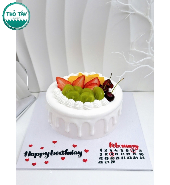 Bánh Kem trái cây kèm viết lịch ngày sinh