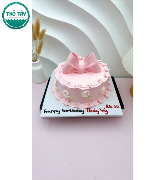 Bánh Kem tone hồng- nơ fondant