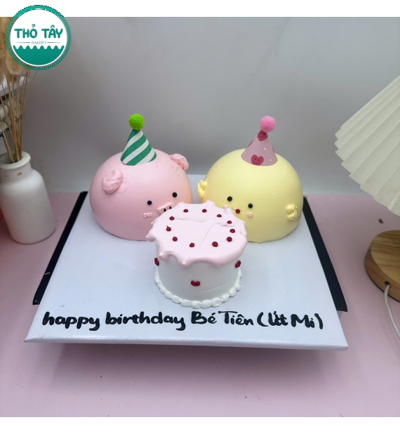 Bánh kem tạo hình 2 đứa bạn thân