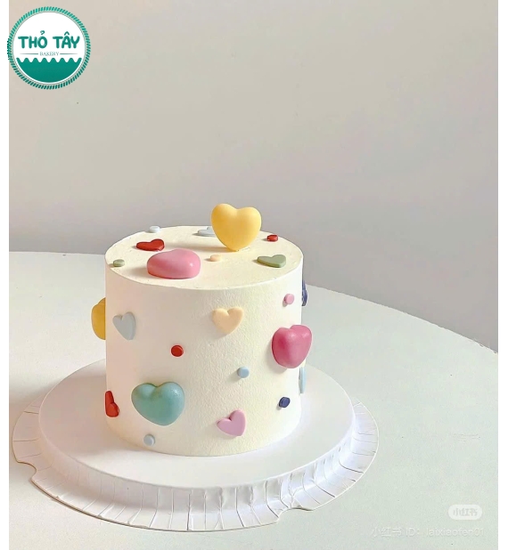 Bánh kem style Hàn Quốc đơn giản trái tim nhiều sắc màu