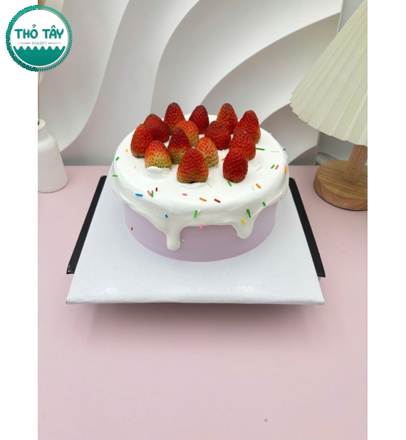 Bánh Kem sữa tươi trái cây-tiệm bánh thỏ tây