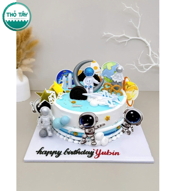 Bánh kem dành cho bé trai mê phi hành gia-bánh kem ngon thới long