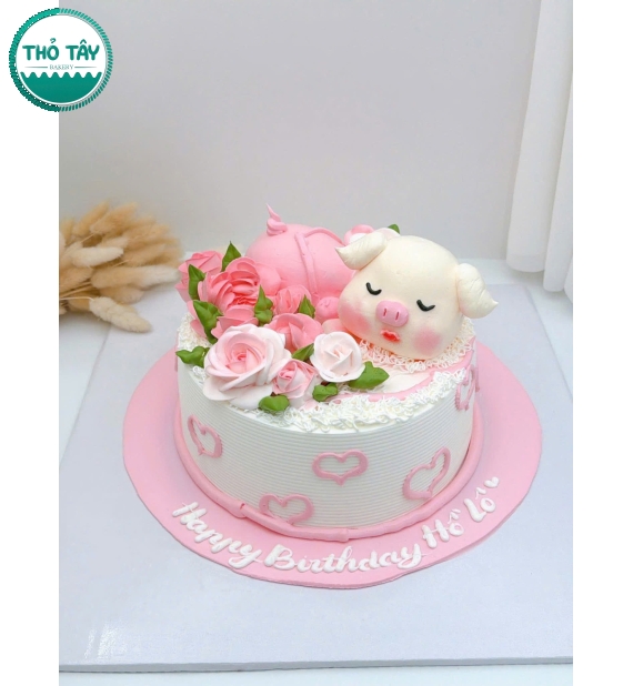 Bánh Kem dành cho nữ tone hồng trang trí con heo
