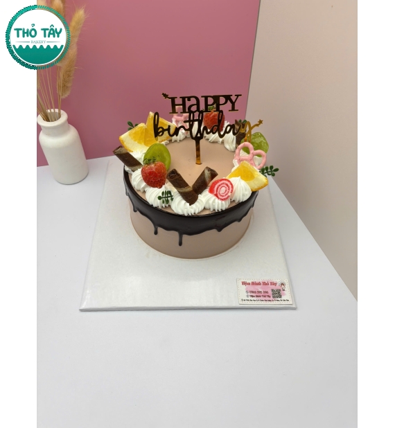 Bánh Kem trái cây kèm socola dành cho team thích ngọt