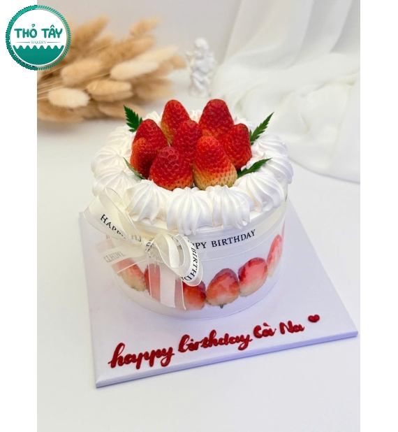 Bánh Kem trái cây mix dâu tây