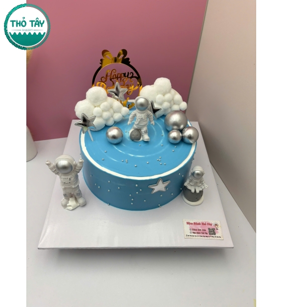 Bánh kem dành cho nam tone xanh trang trí theo yêu cầu