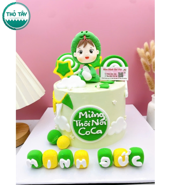 Bánh thôi nôi dành cho bé rắn tuổi tỵ