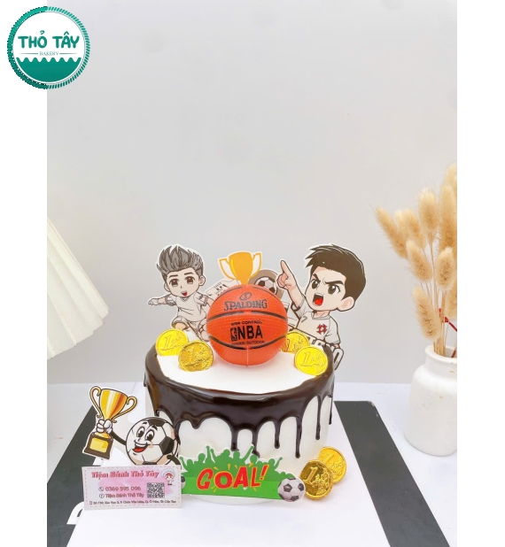 Bánh kem dành cho bé trai mê bóng đá hot 2026