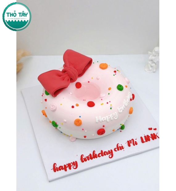 Bánh Kem tạo hình donut xinh xắn tone hồng